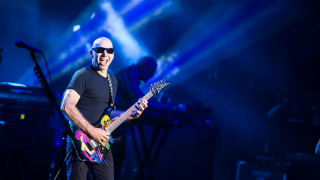 Joe Satriani @ Toulouse (Casino Barrière) [20/09/2015]